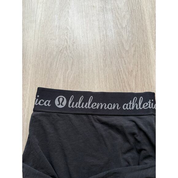 Lululemon Inner Essence Skirt, Black, Size 6 - Picture 3 of 6